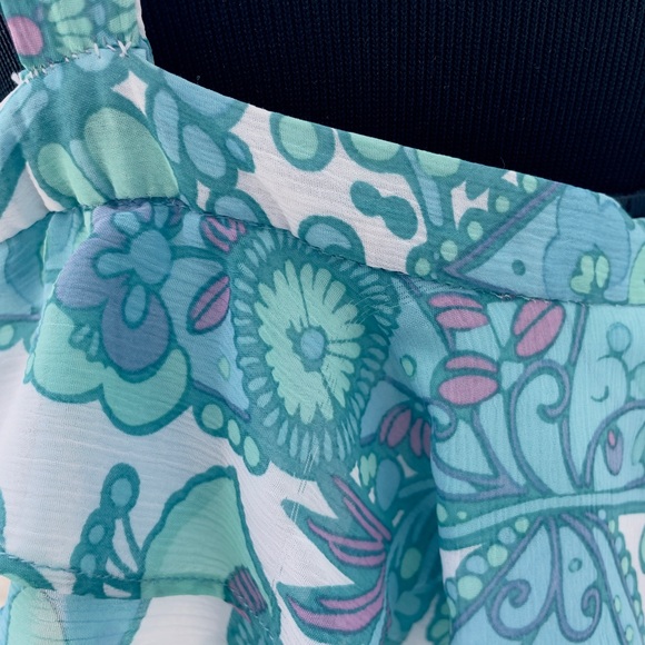 { Sonia } - Picture 3 of 6